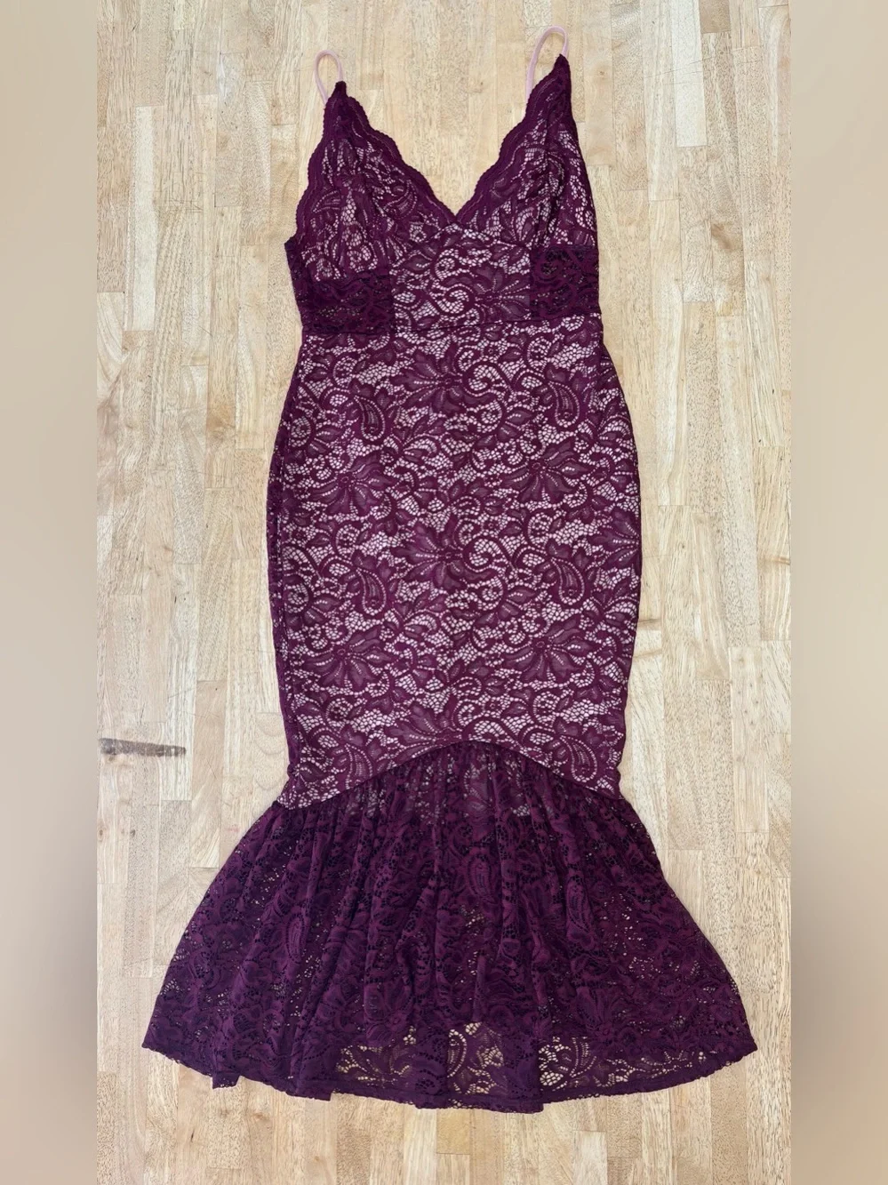 NWT ASOS Burgundy Lace Trumpet Mermaid Bodycon Midi Wedding Cocktail Dress Sz 6